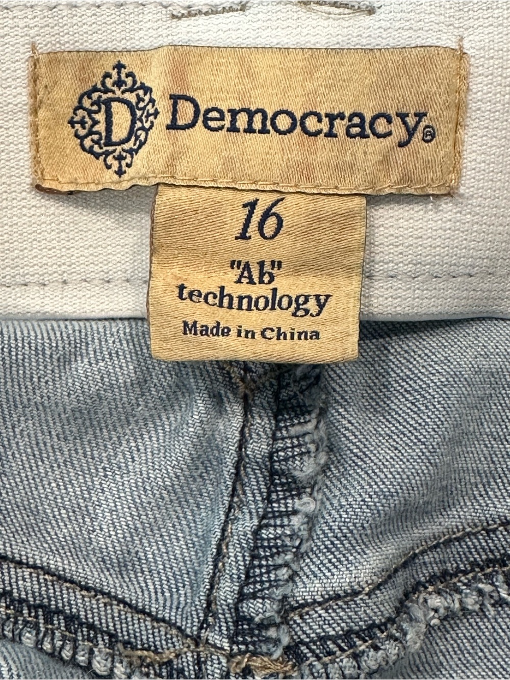 Democracy Light Blue Women’s Denim Jeans - Picture 5 of 6